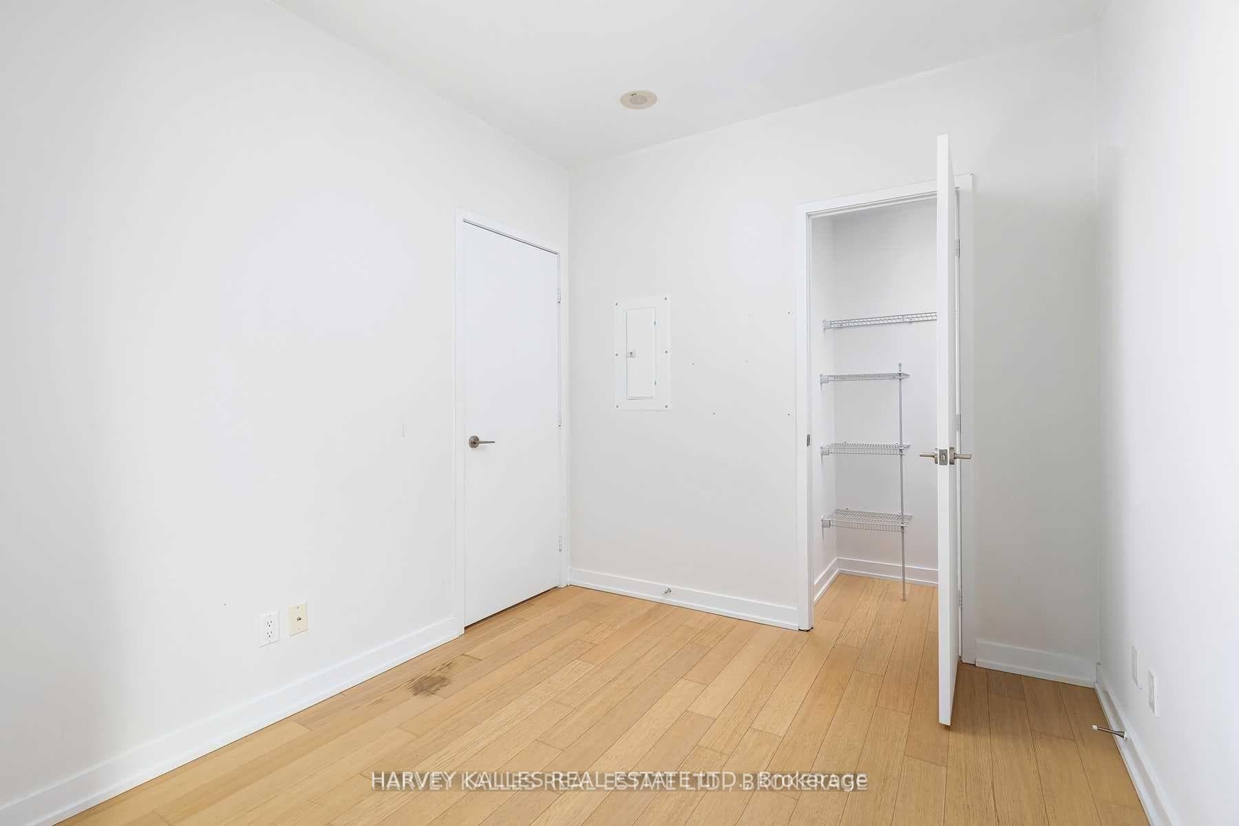 1030 King Street Unit 1002 photo 15