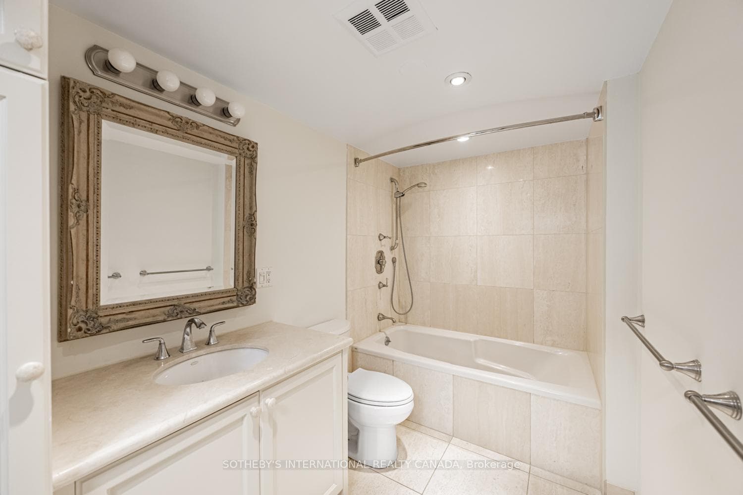 10 Queens Quay Unit 303 photo 13