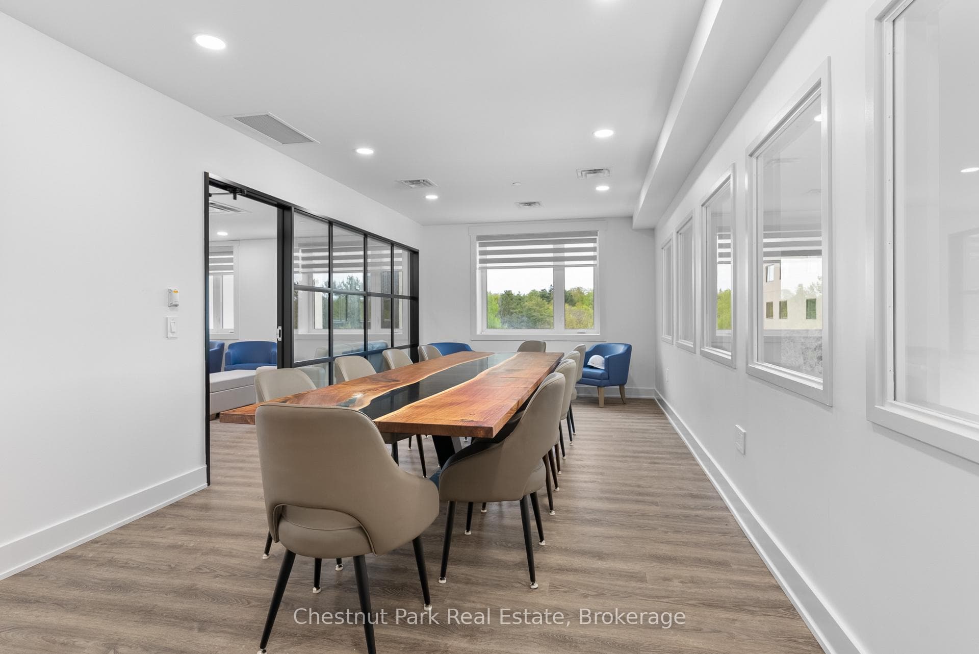 Private Dining - Meeting Room Overlooks the Lake