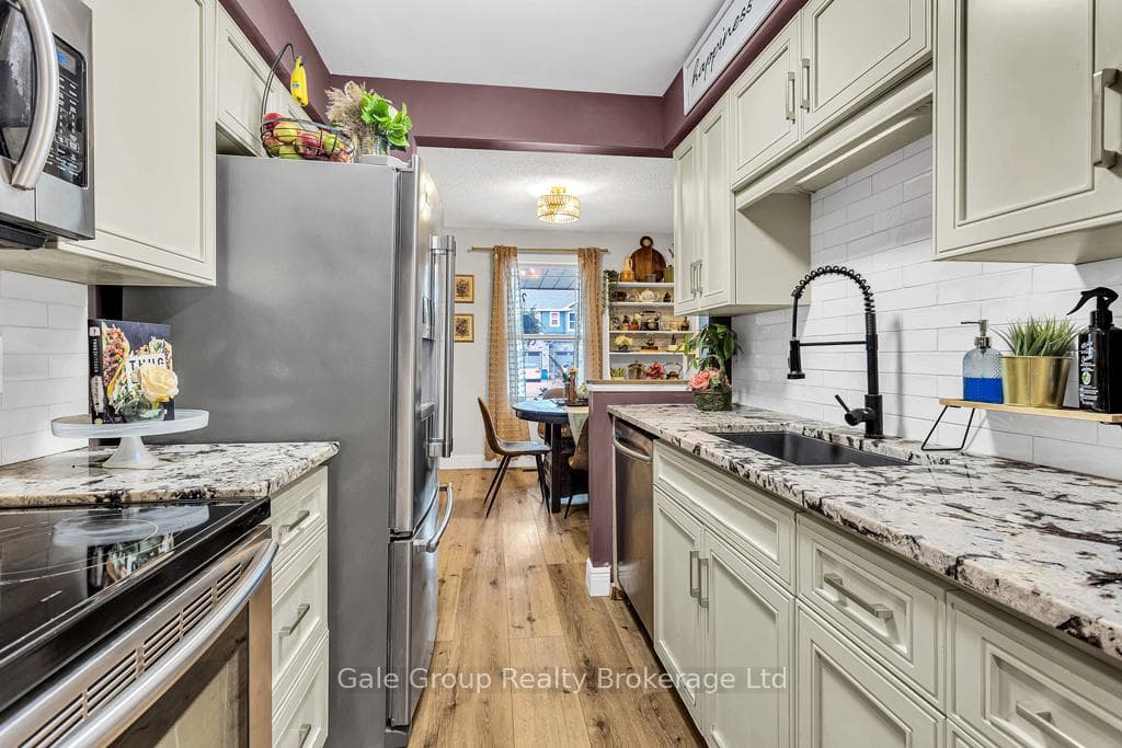 39 BLANDFORD Street Unit 4 photo 6