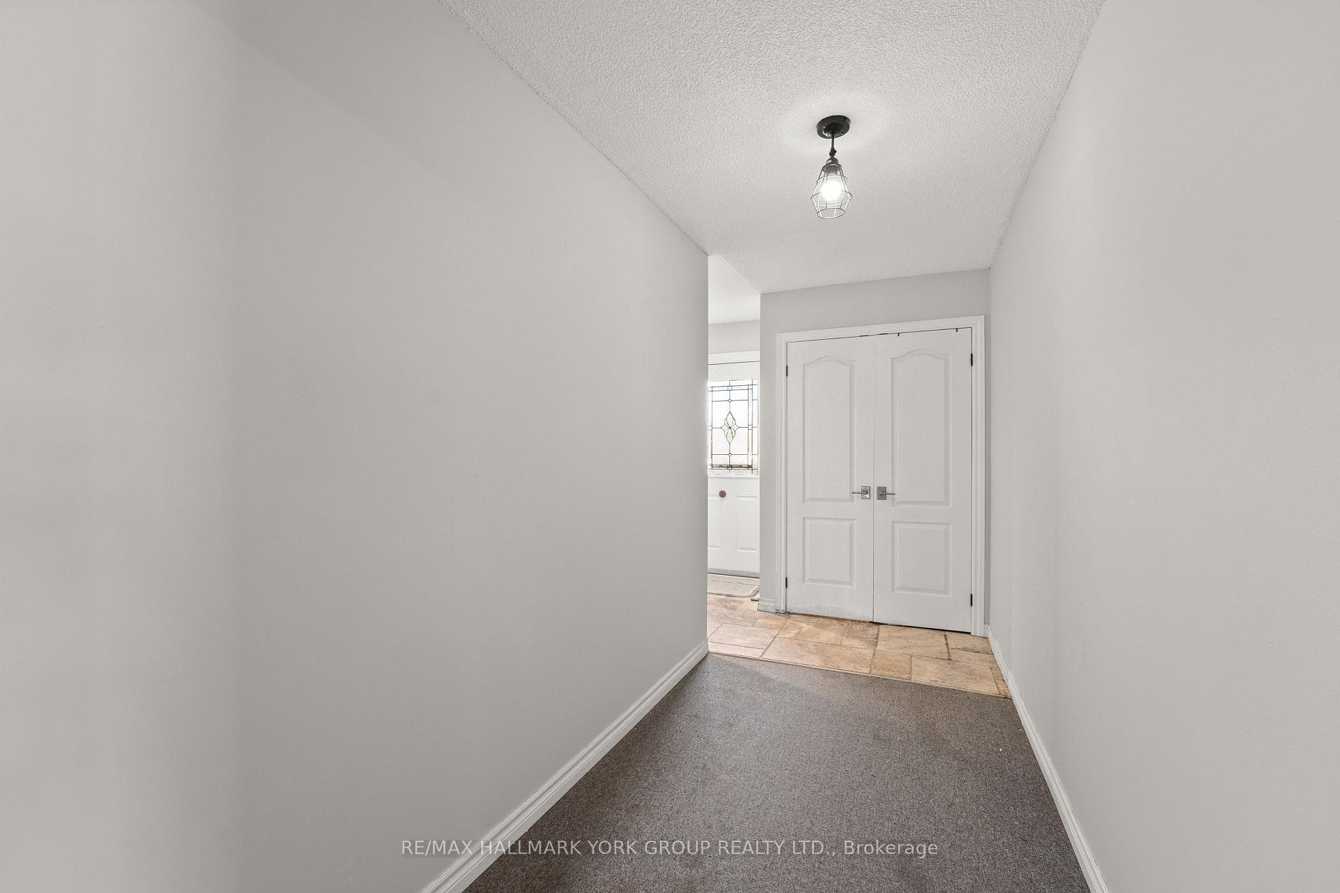 25 Blue Jay Boulevard photo 21