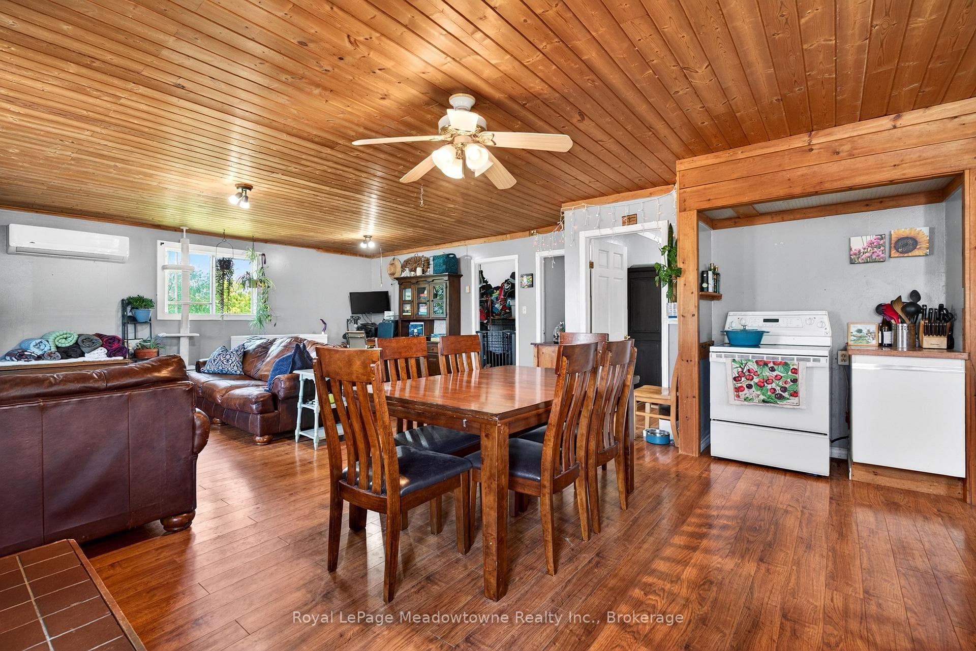 8122 Eramosa Garafraxa Townline photo 38