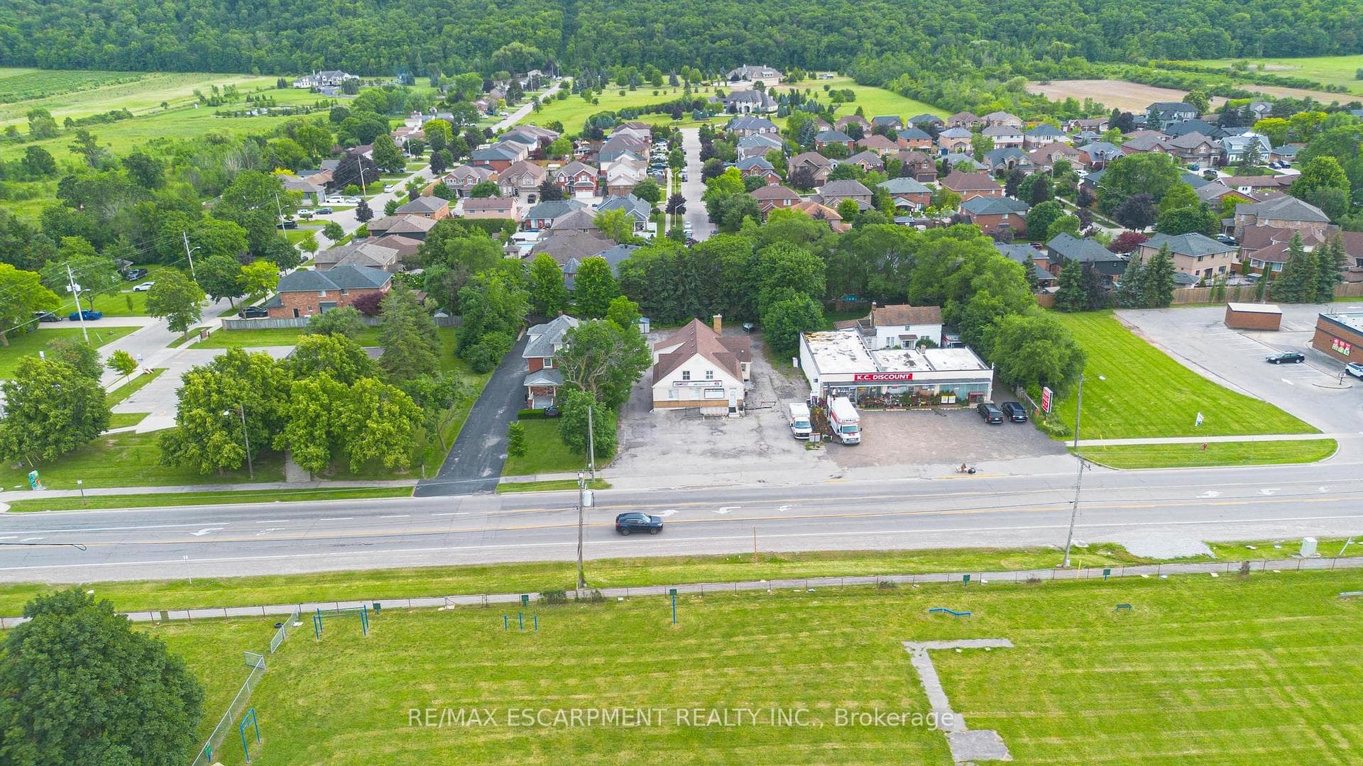 1260 Highway 8 N/A photo 4