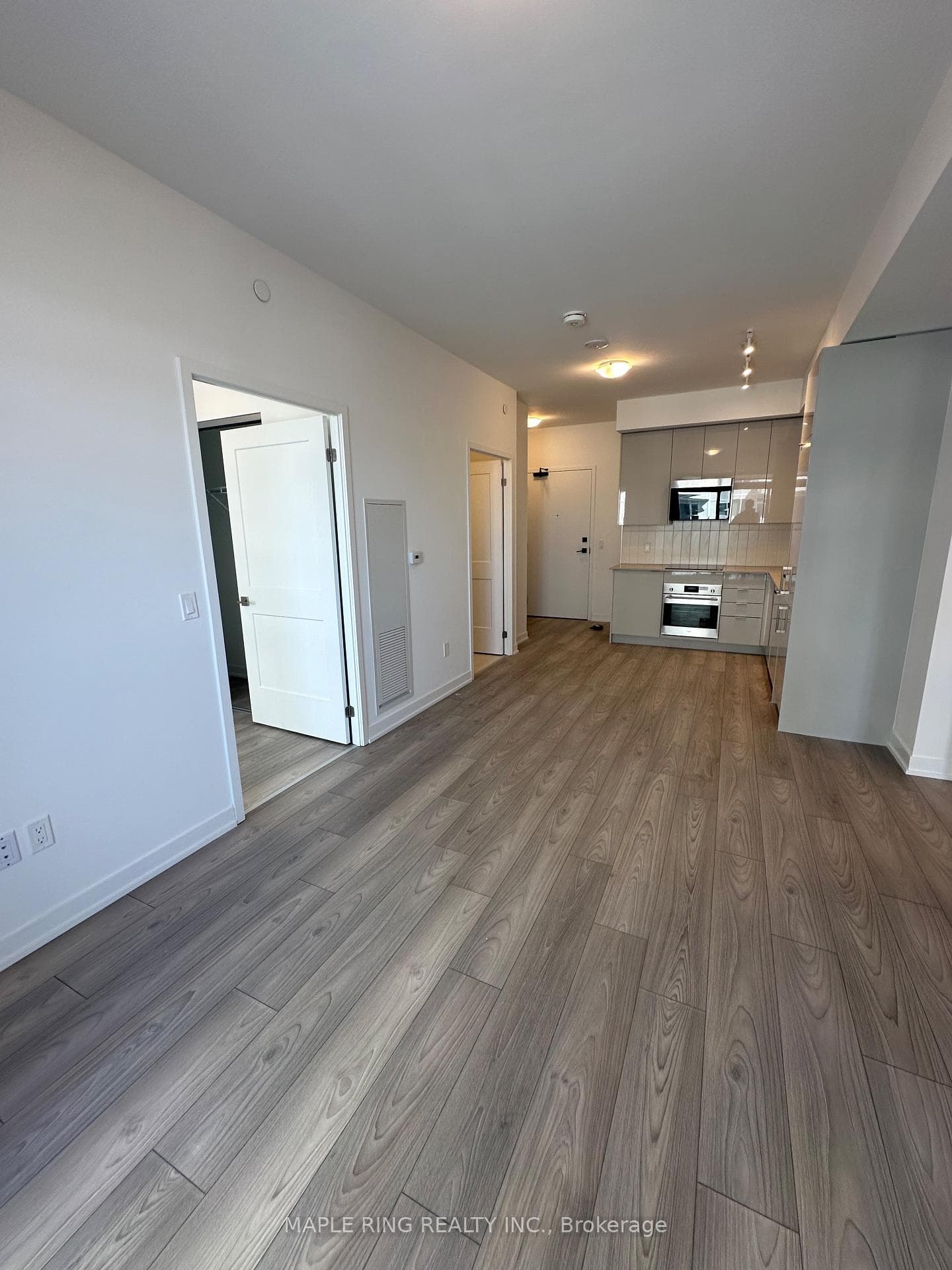 10 Abeja Street Unit 1114 photo 1