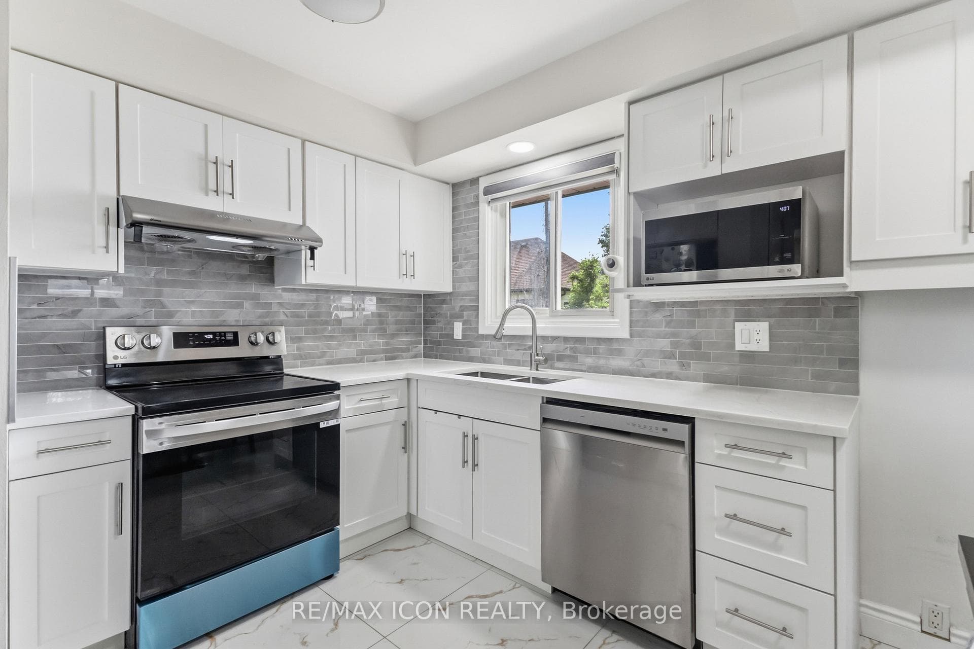 Beautiful main floor kitchen