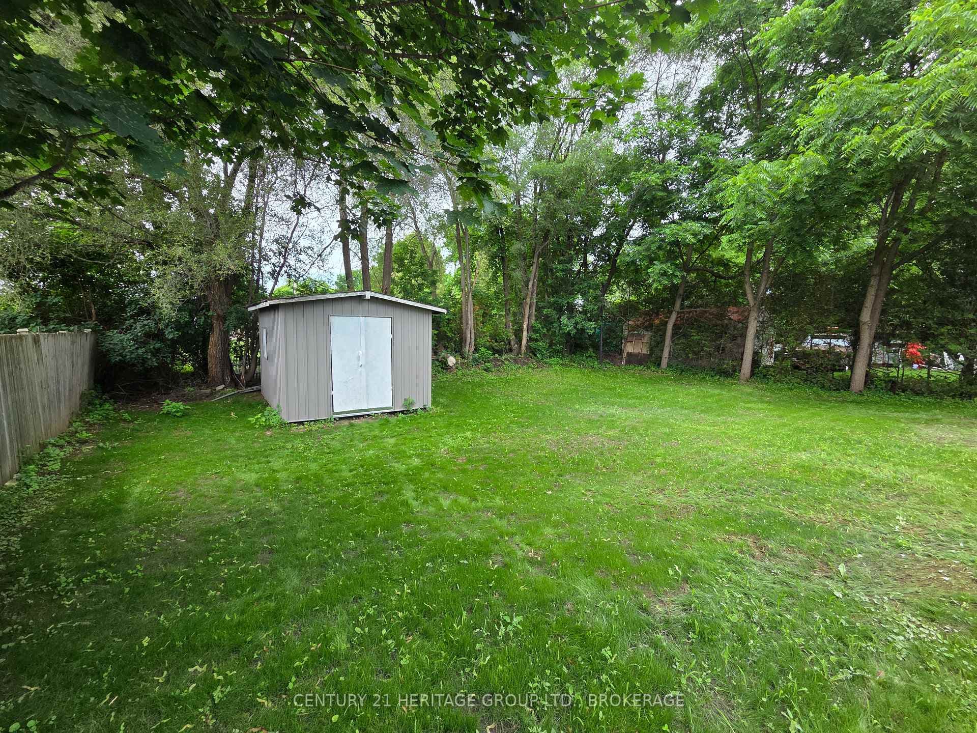 7510 Roger Stevens Drive photo 15