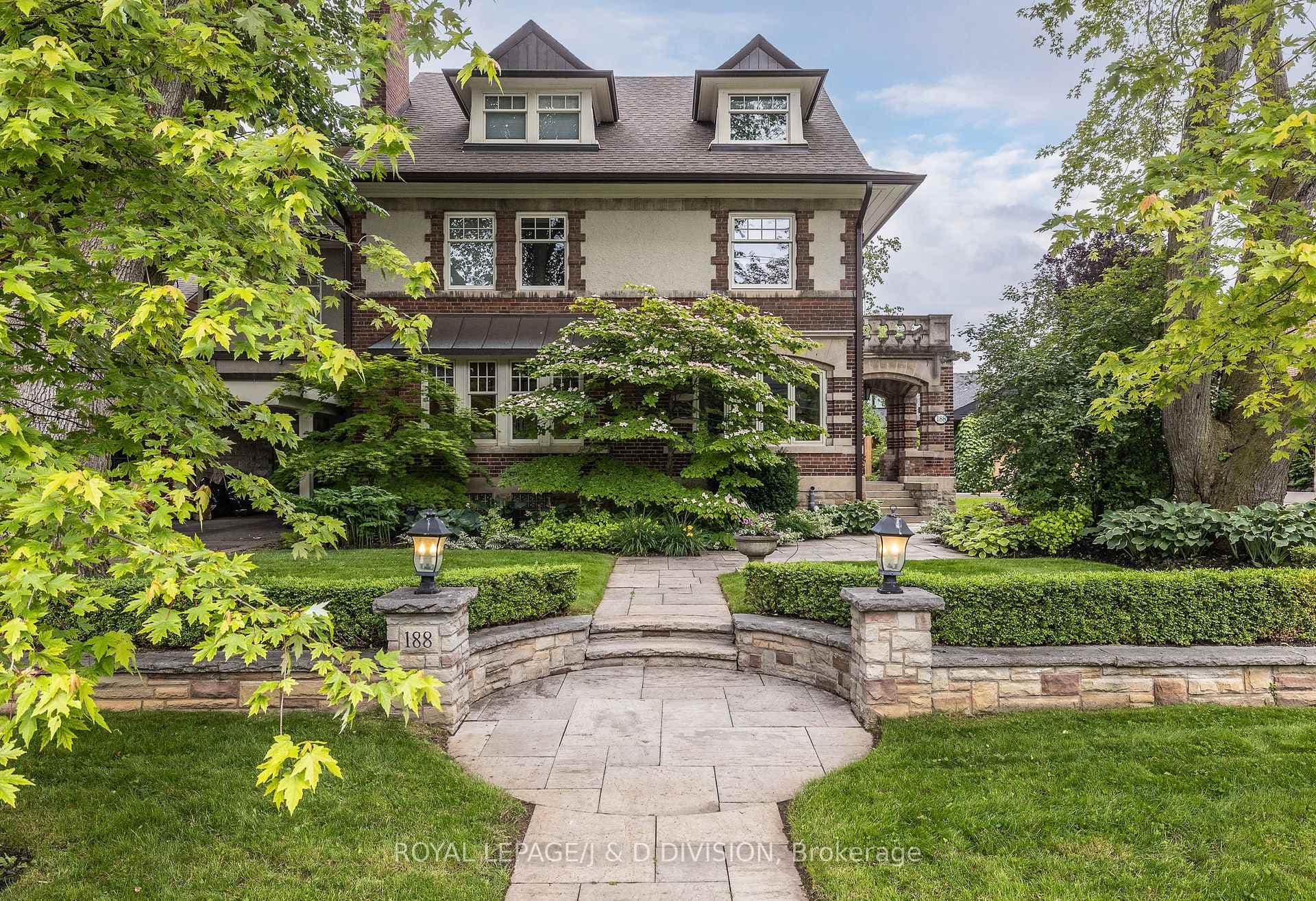 188 Glencairn Avenue photo 1