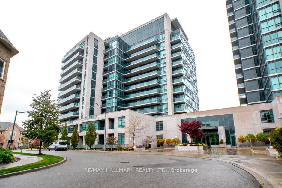 35 Brian Peck Cres