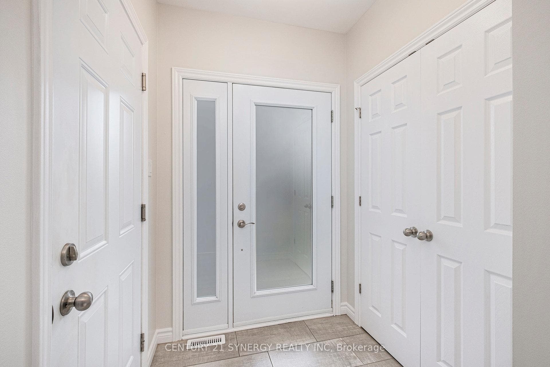 14A George Street photo 5