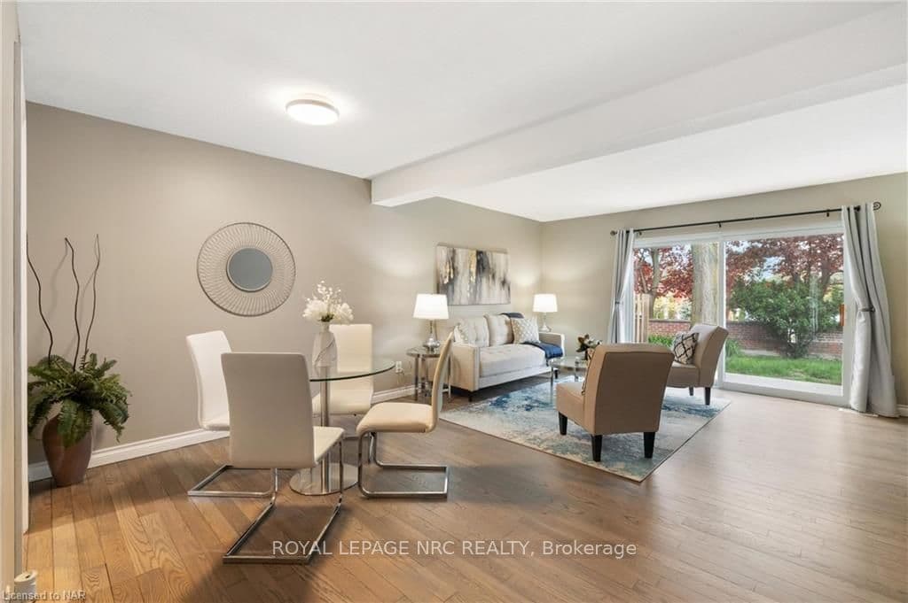 77 LINWELL Road Unit 30 photo 14