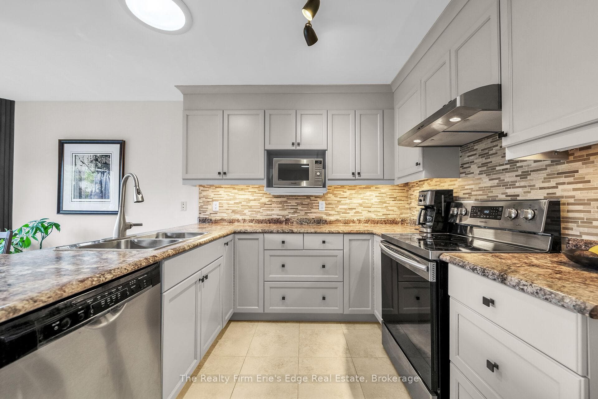 26 Balsam Trail photo 20
