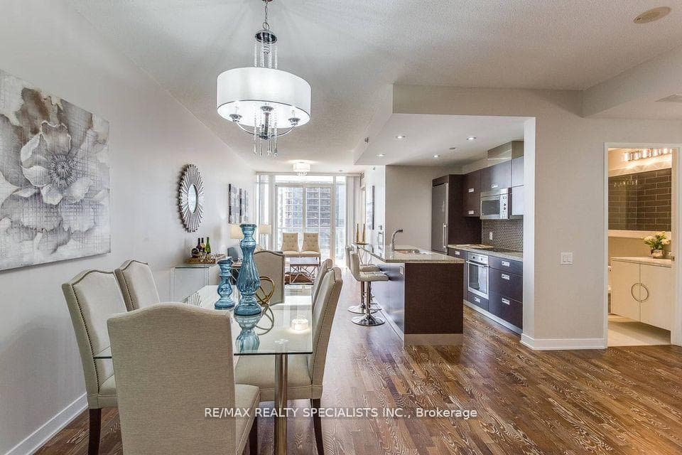90 Park Lawn Road Unit 1206 photo 8