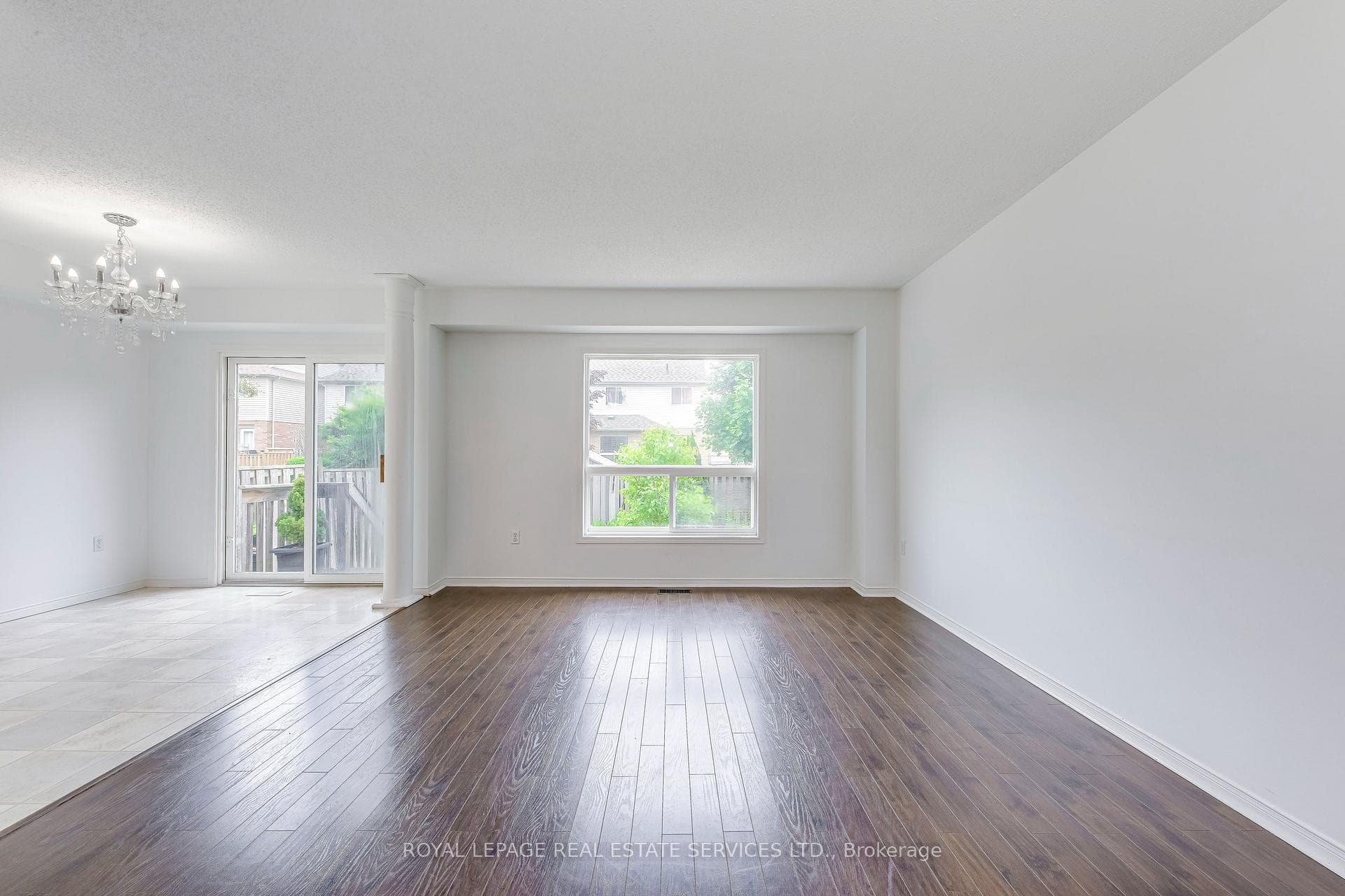 31 EUGENE Drive photo 7