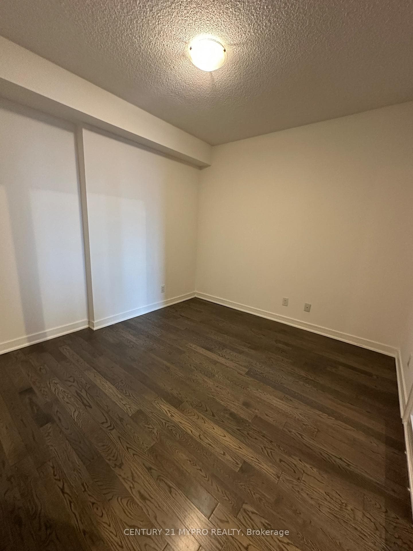 9205 Yonge Street Unit 704 photo 10