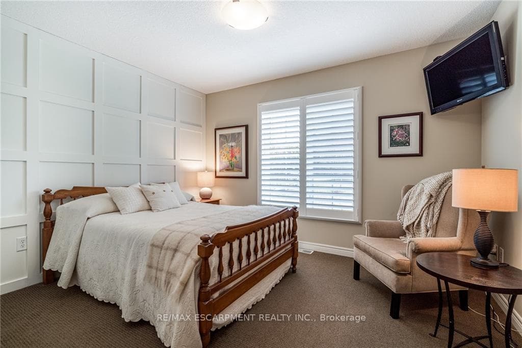64 McGrath Court Unit 7 photo 27