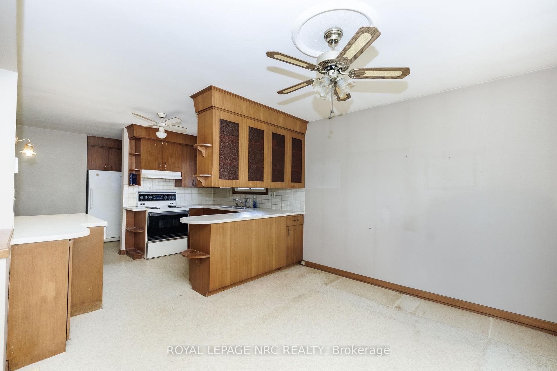 Kitchen and dining room