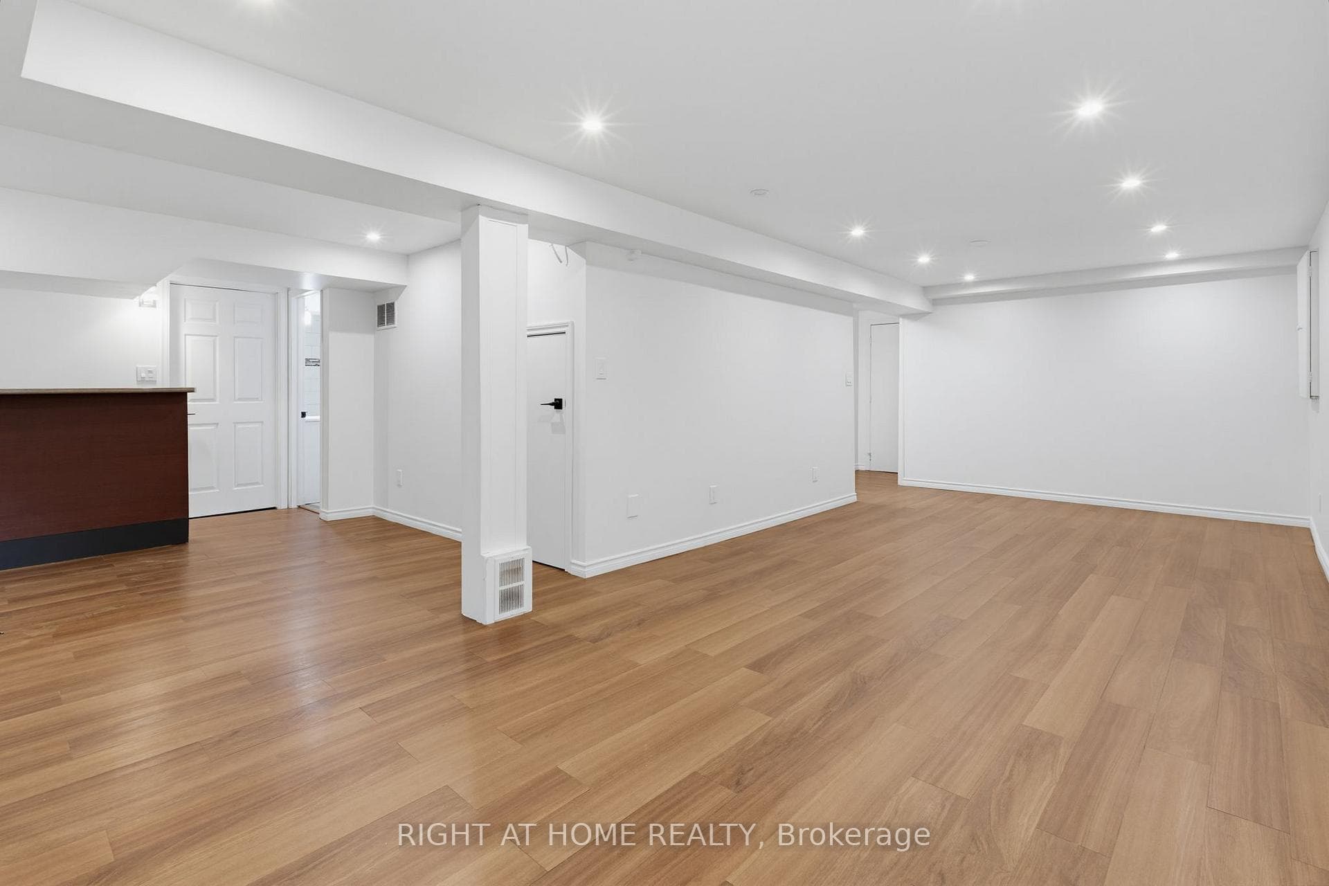 1087 Augustus Drive photo 38