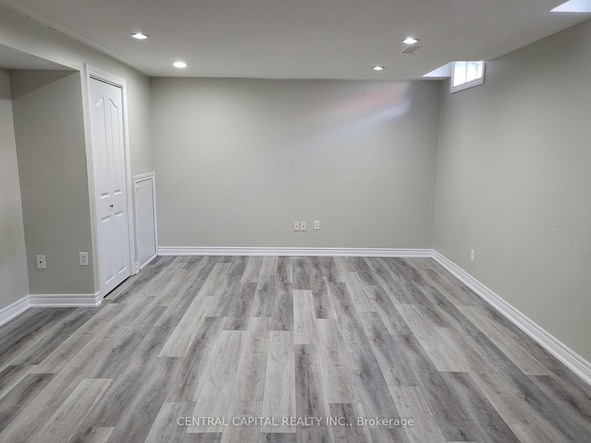 5665 Dolmite Heights photo 17