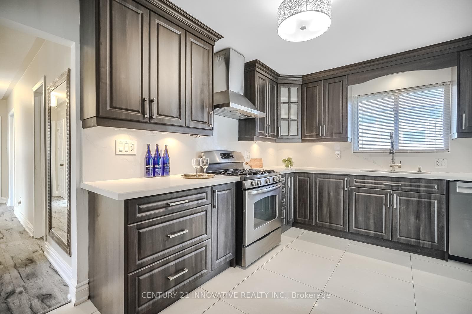10 Stonefield Crescent photo 13