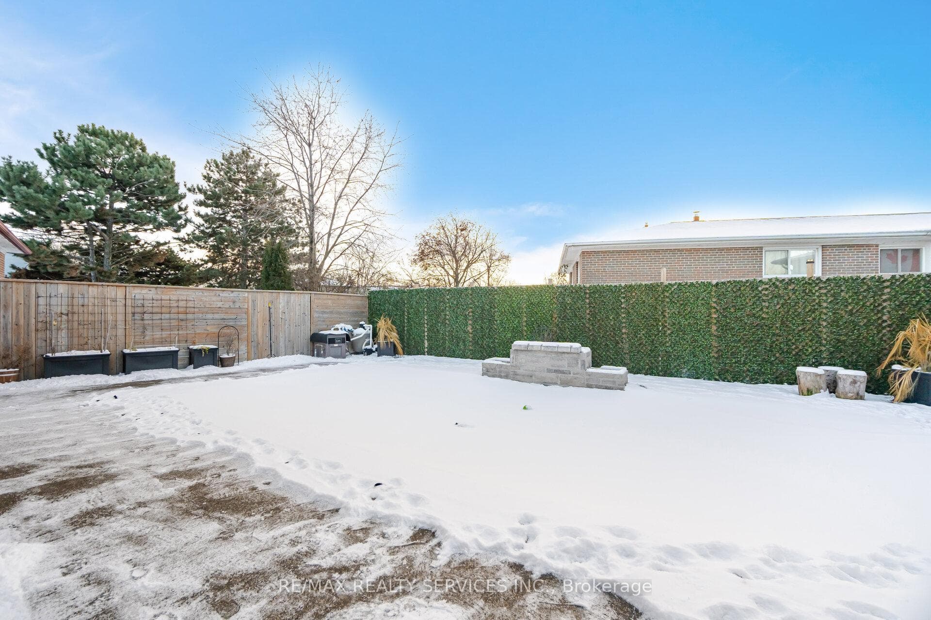 377 Bartley Bull Parkway photo 32