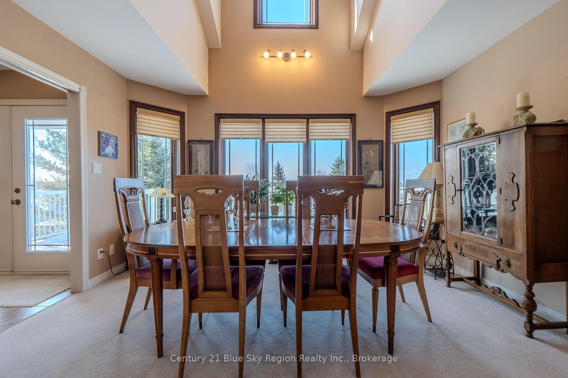 422 Osprey Crescent photo 11