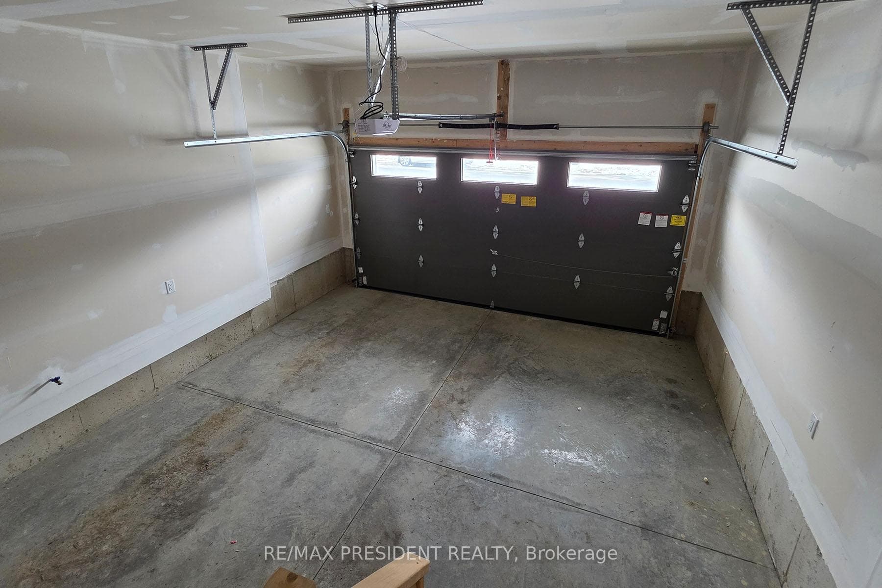 20 Broddy Avenue photo 39