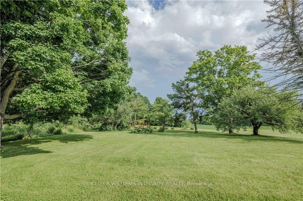 596 SKYE Road photo 26