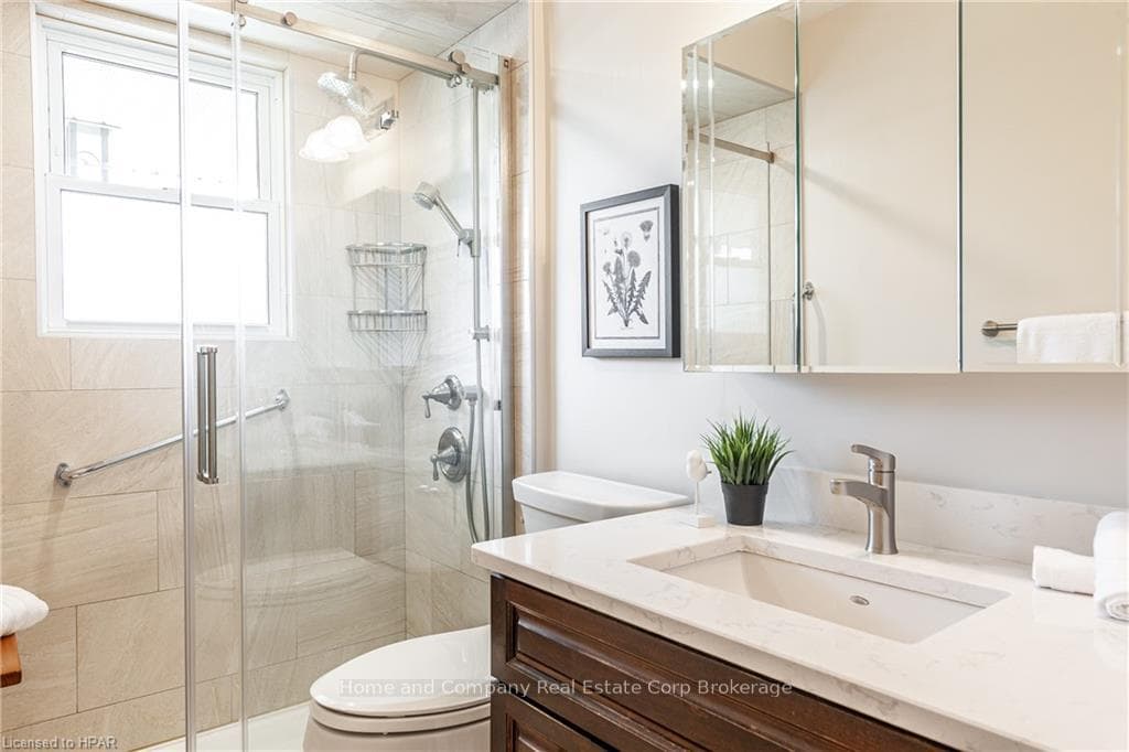 55 EARL Street photo 13
