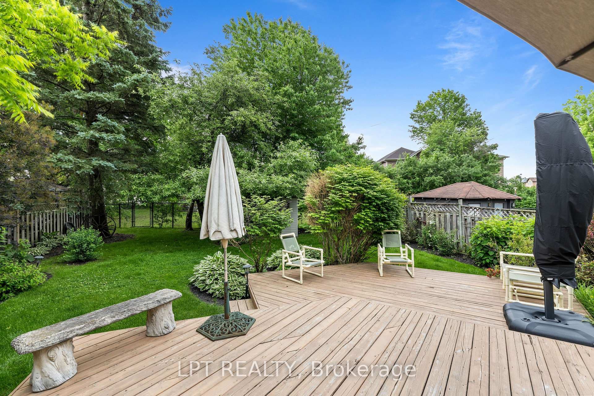 152 McCaffrey Road photo 42