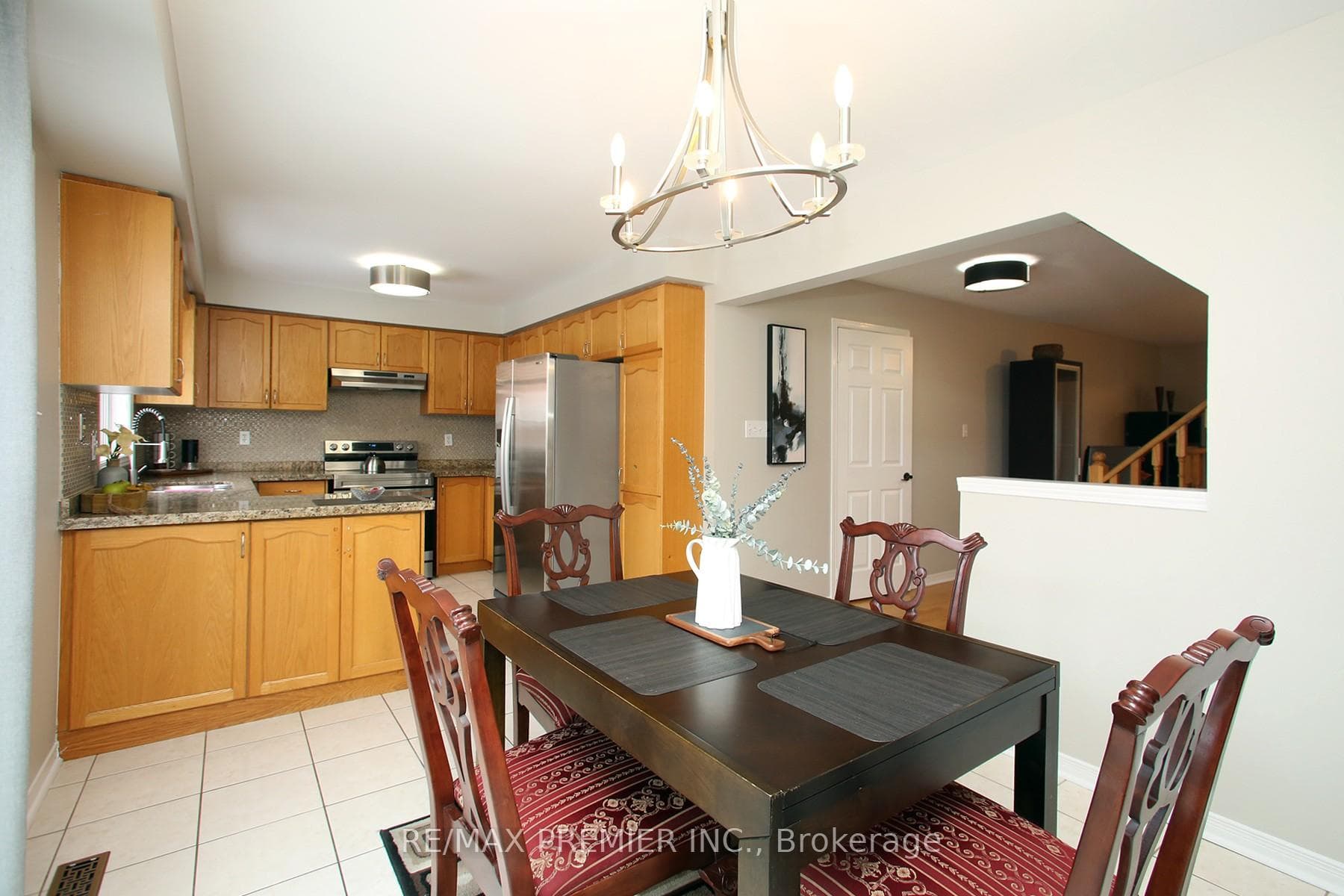 45 Dylan Street photo 5