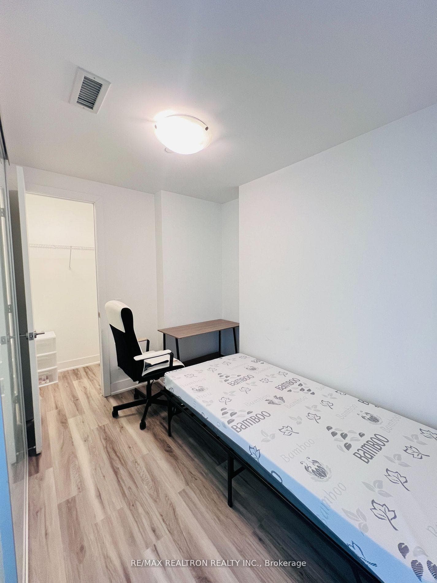 7 Grenville Street Unit 4207 photo 8
