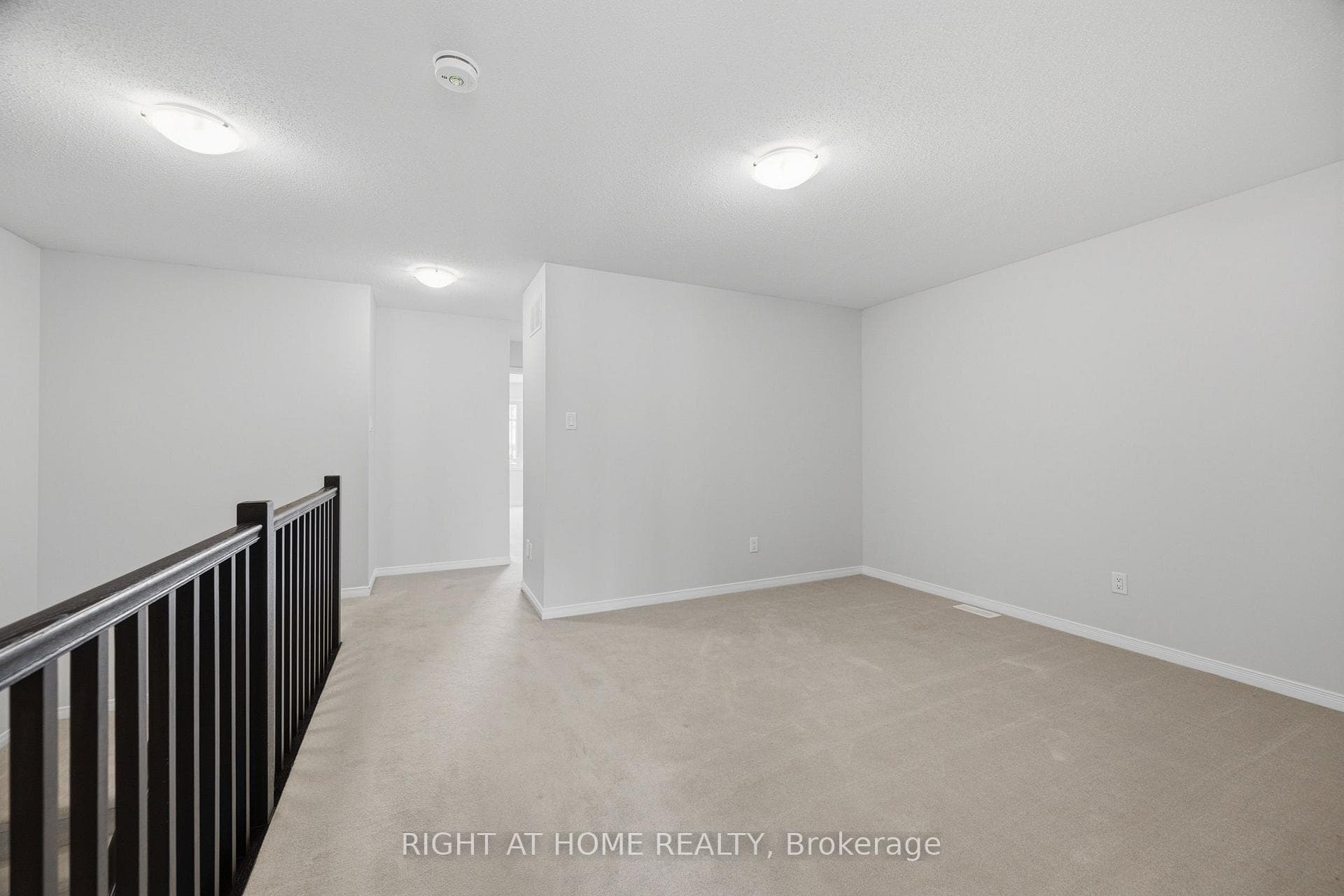 593 Edenwylde Drive photo 22