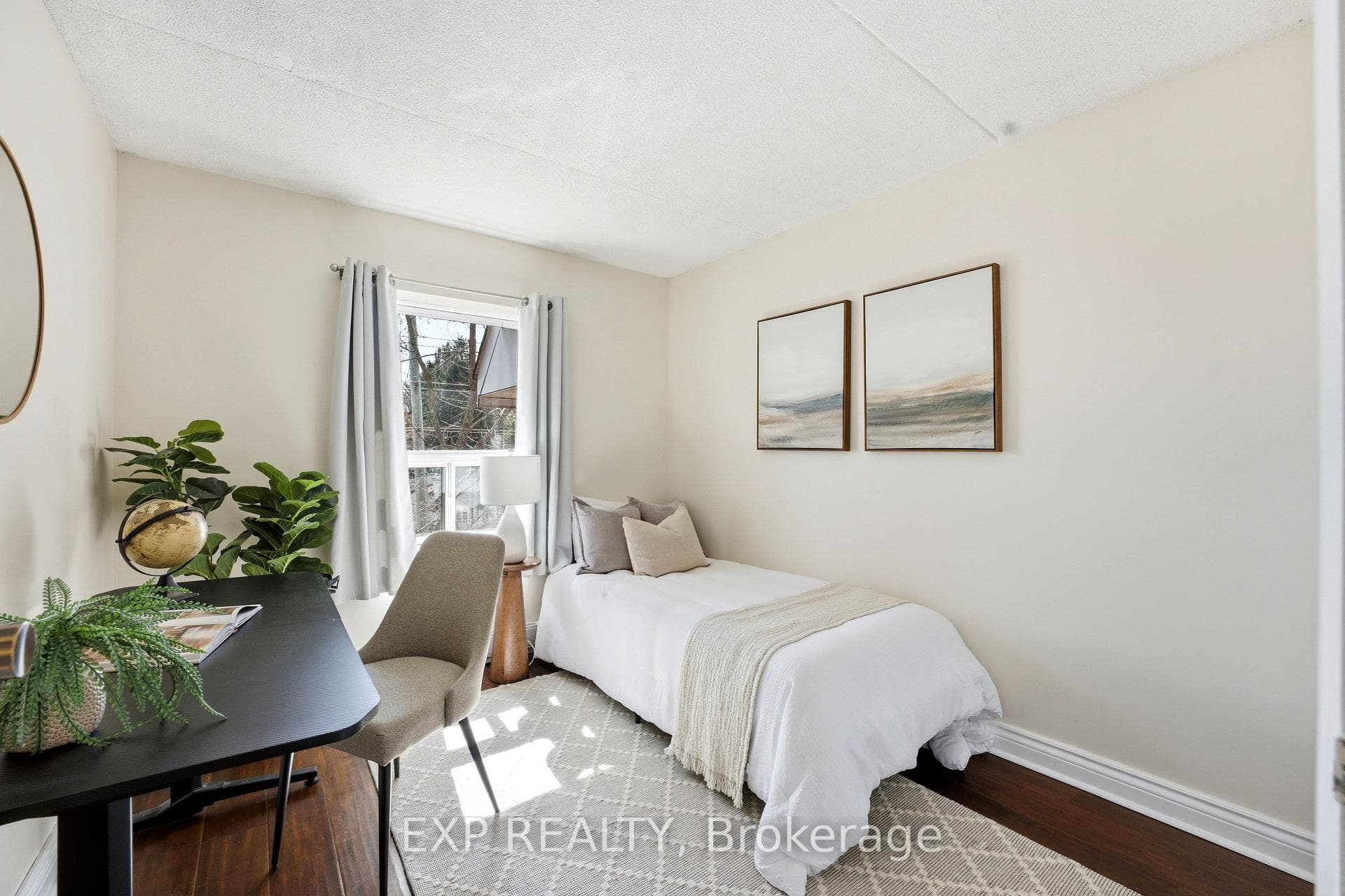 384 Erb Street Unit 404 photo 13