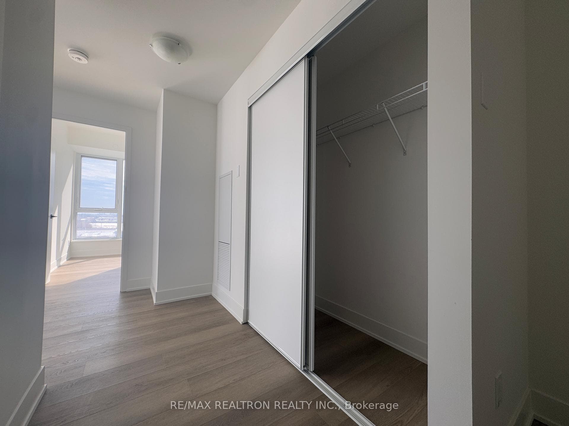 38 Andre De Grasse Street Unit 1007 photo 14