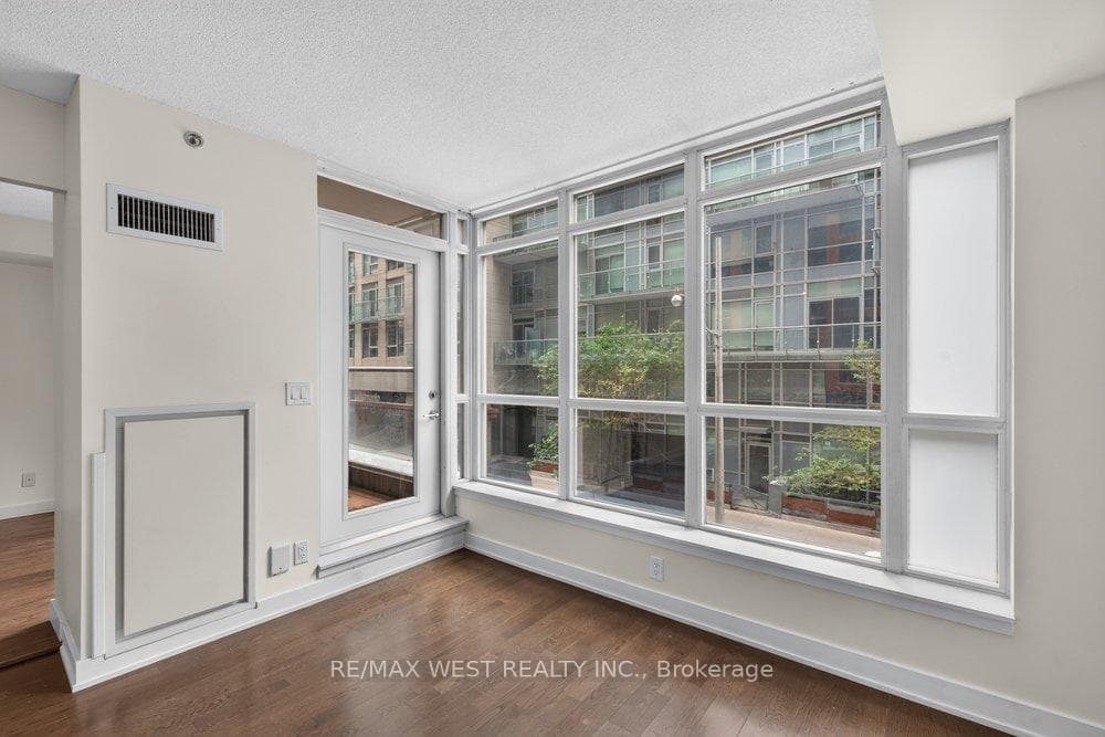 21 Nelson Street Unit 216 photo 9