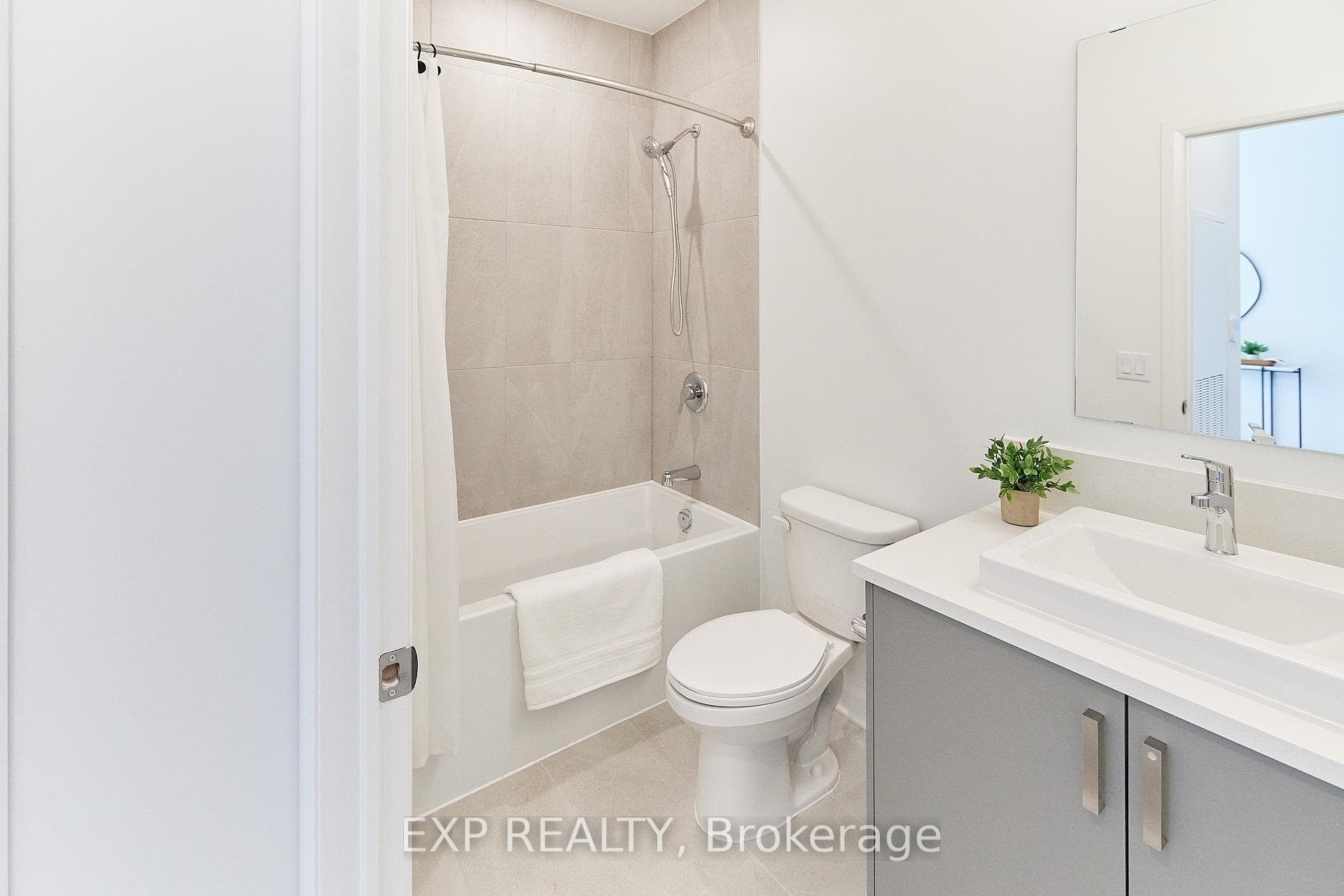 4842 Bank Street Unit 105 photo 9