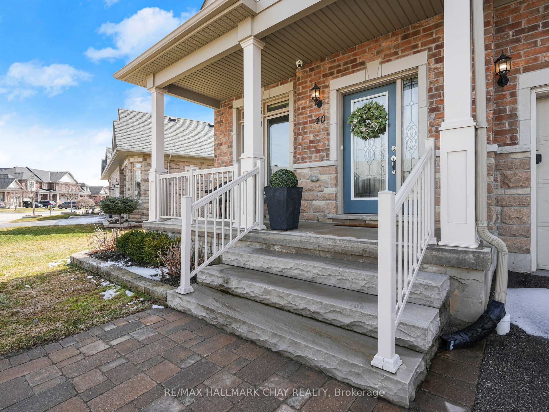40 Kingsmere Crescent photo 3
