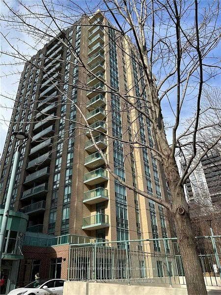 26 Olive Avenue Unit 710 photo 2