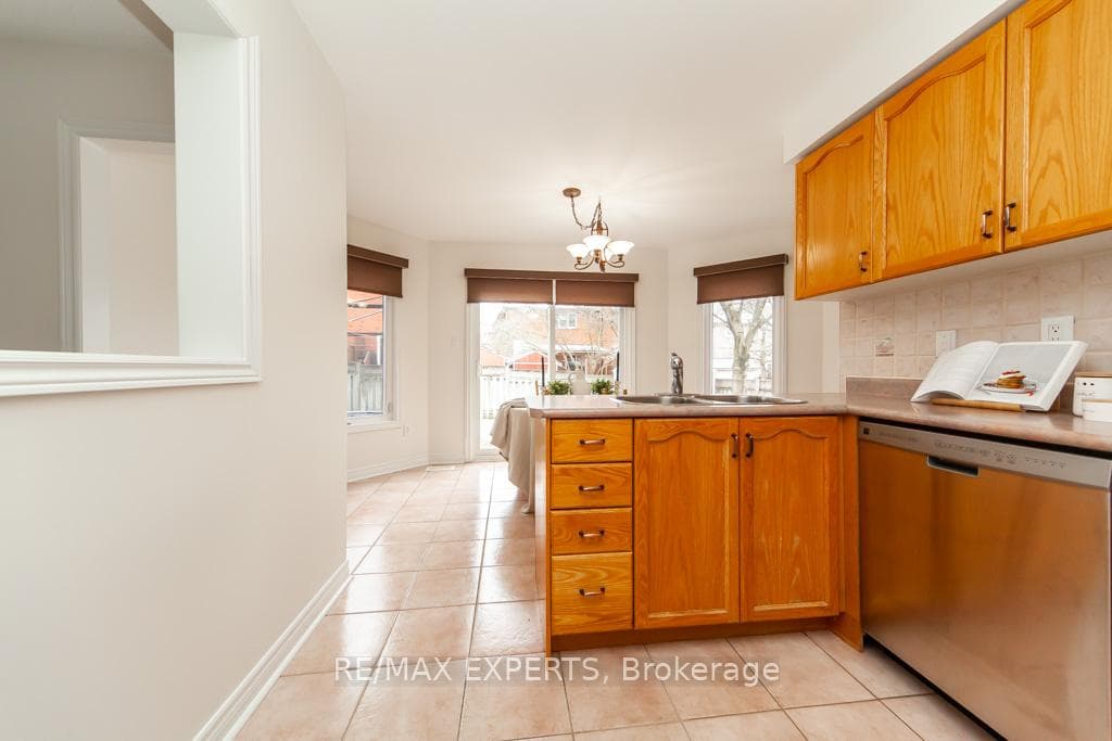 14 Plummer Road photo 13