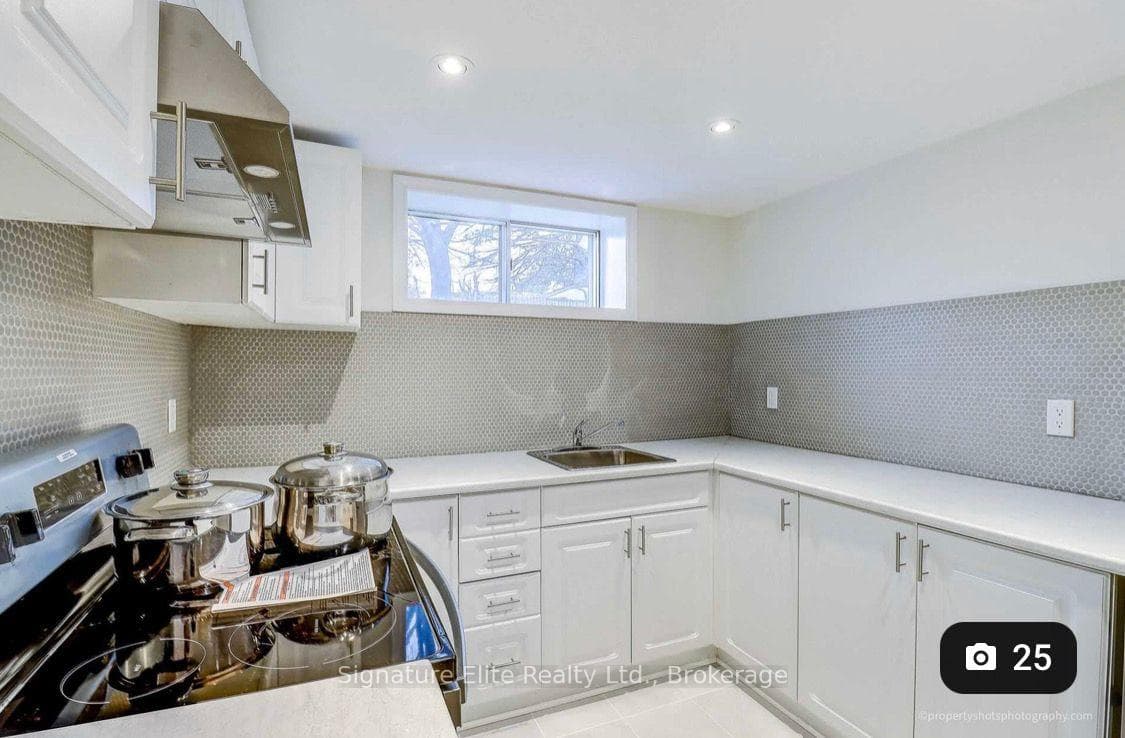 62 Kentish Crescent Unit Bsmt photo 6