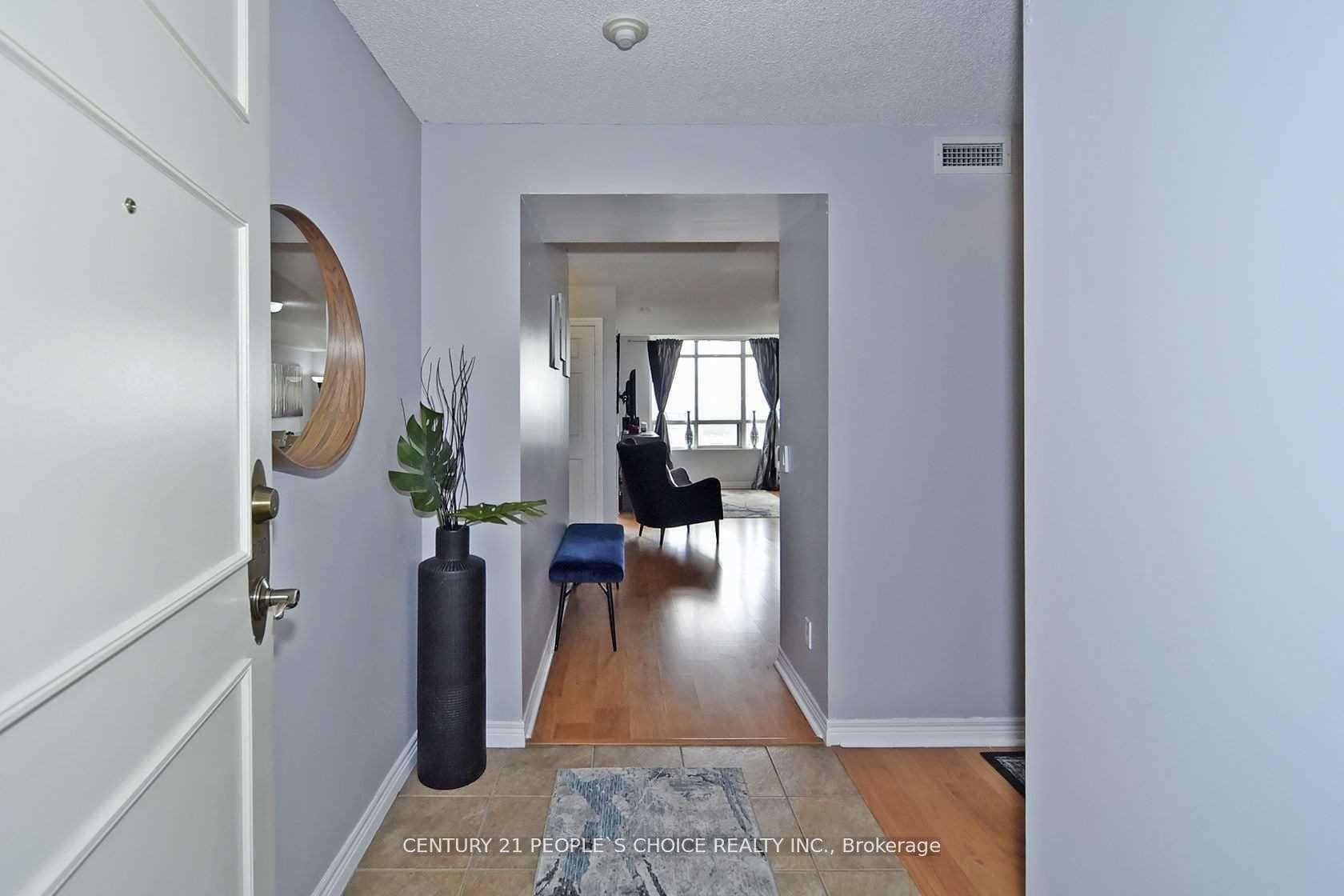 710 Humberwood Boulevard Unit 2710 photo 4