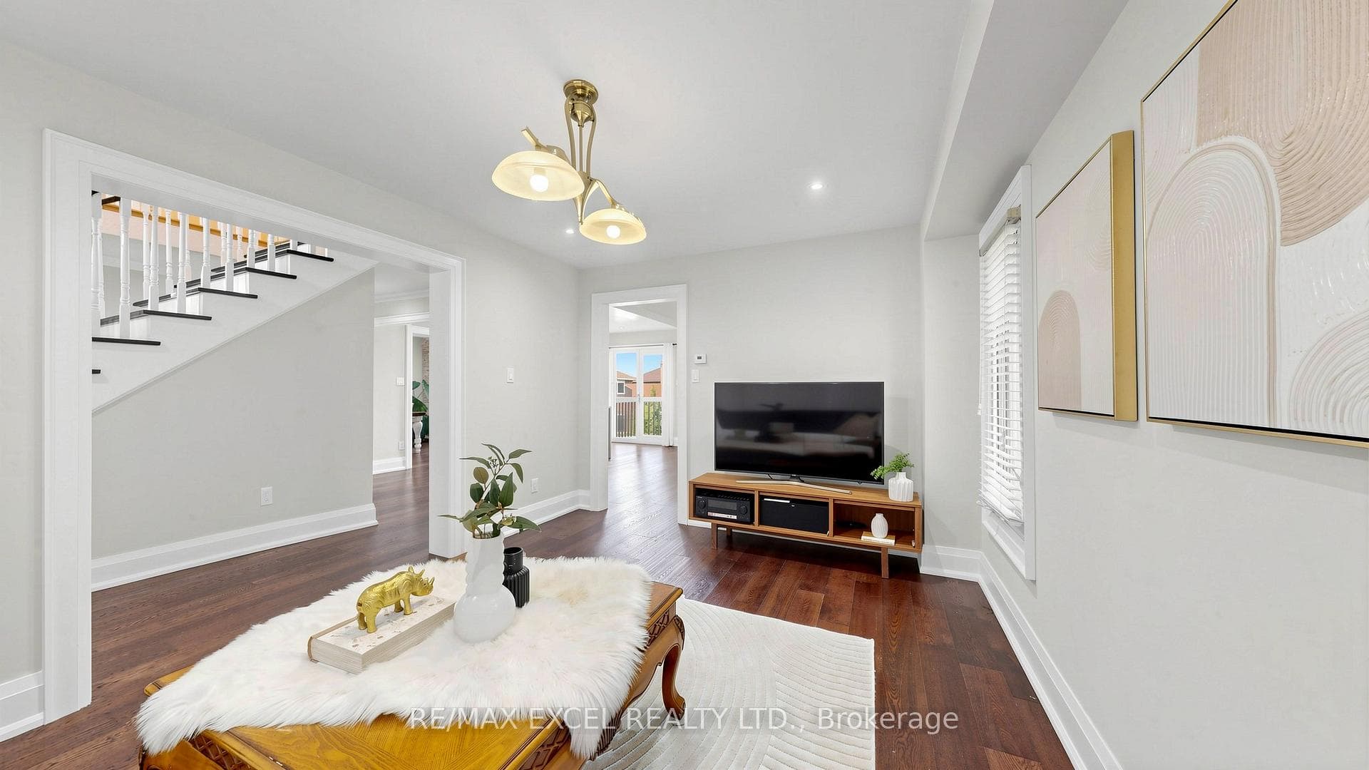 43 Piccadilly Road photo 18