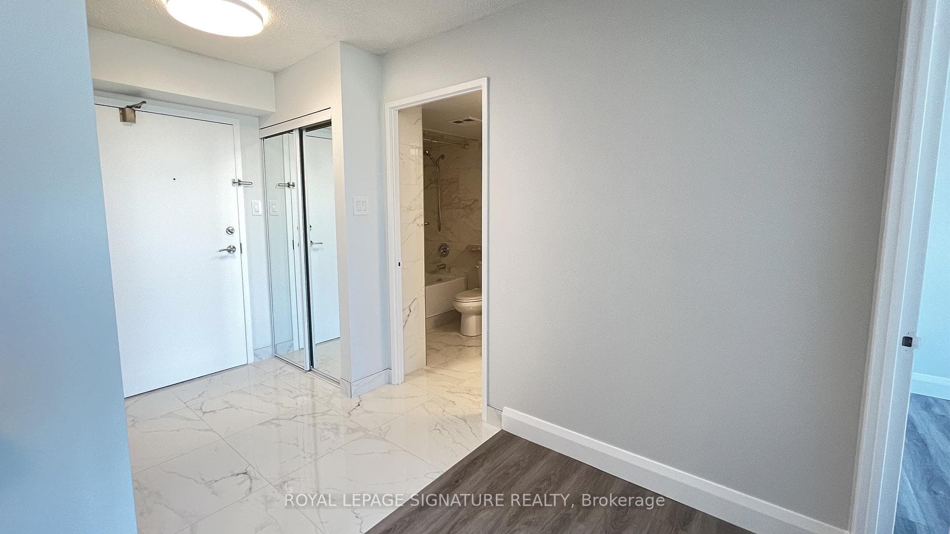 10 Laurelcrest Street Unit 1103 photo 2