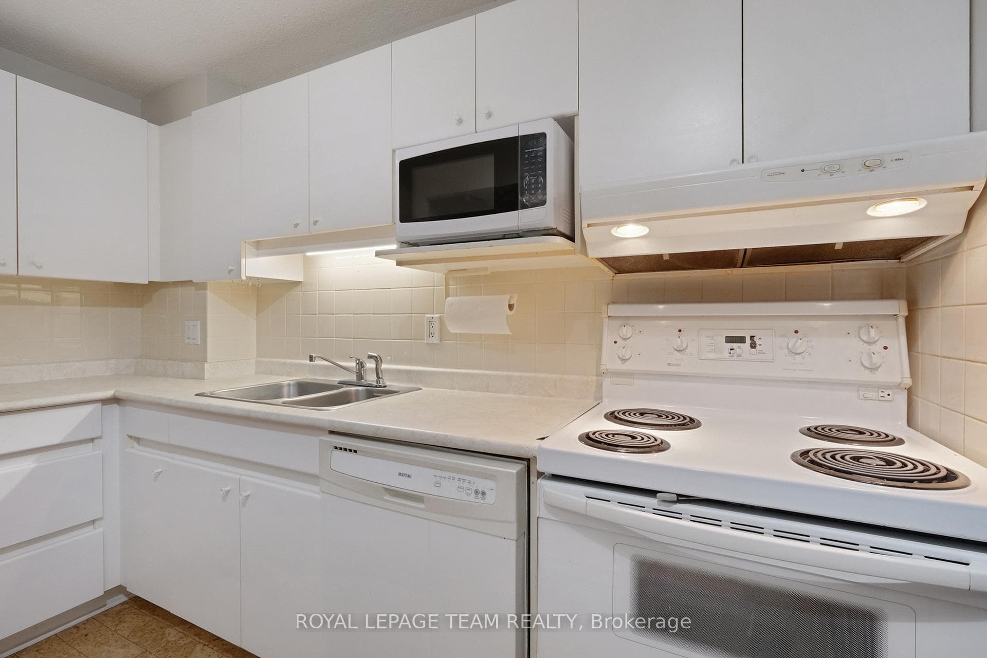1599 Lassiter Terrace Unit 413 photo 18