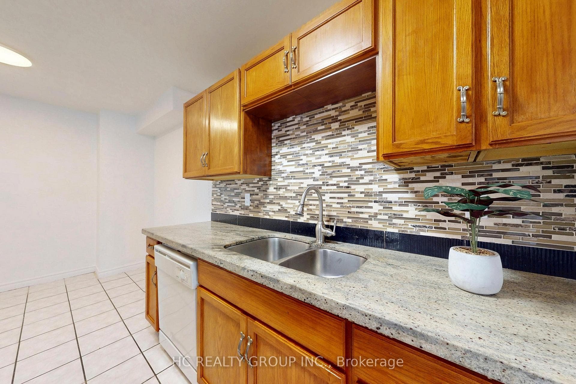 38 John Stoner Drive photo 8