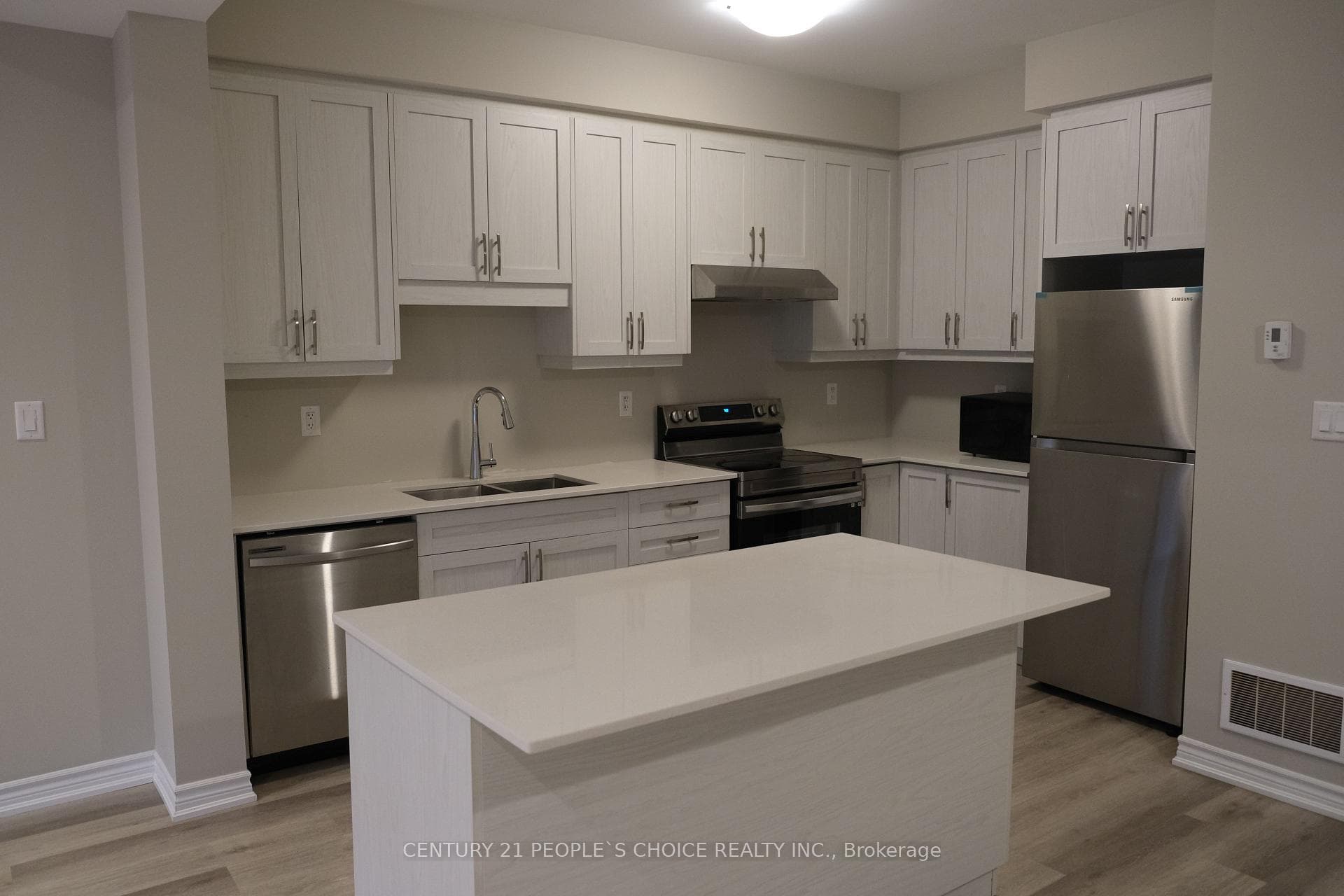 461 Blackburn Drive Unit 26 photo 4