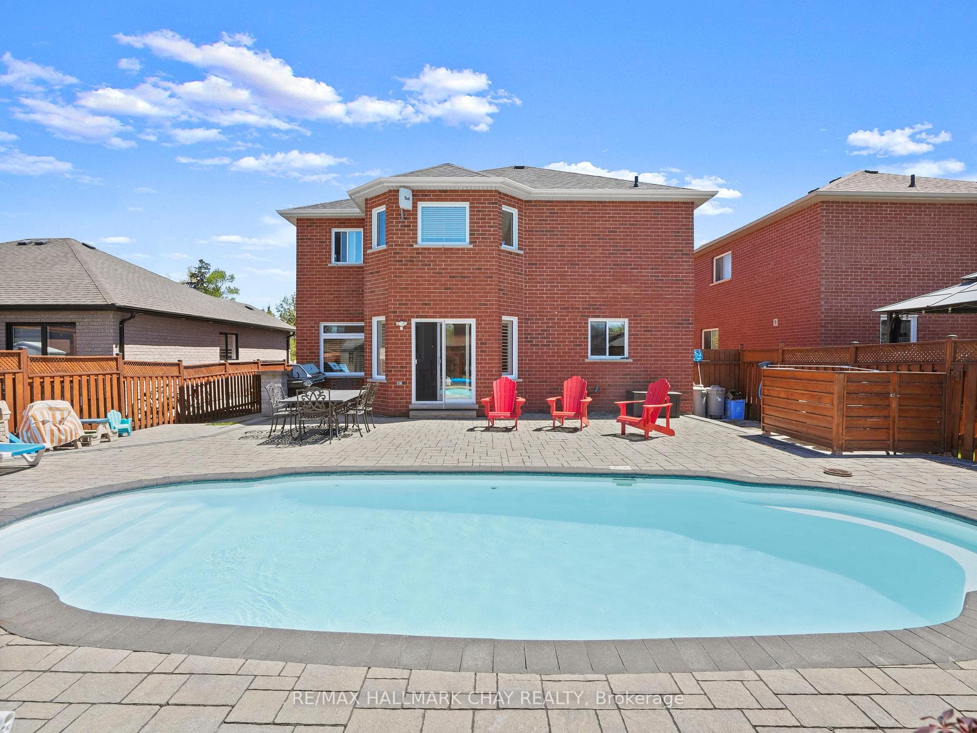 2292 Jack Crescent photo 42