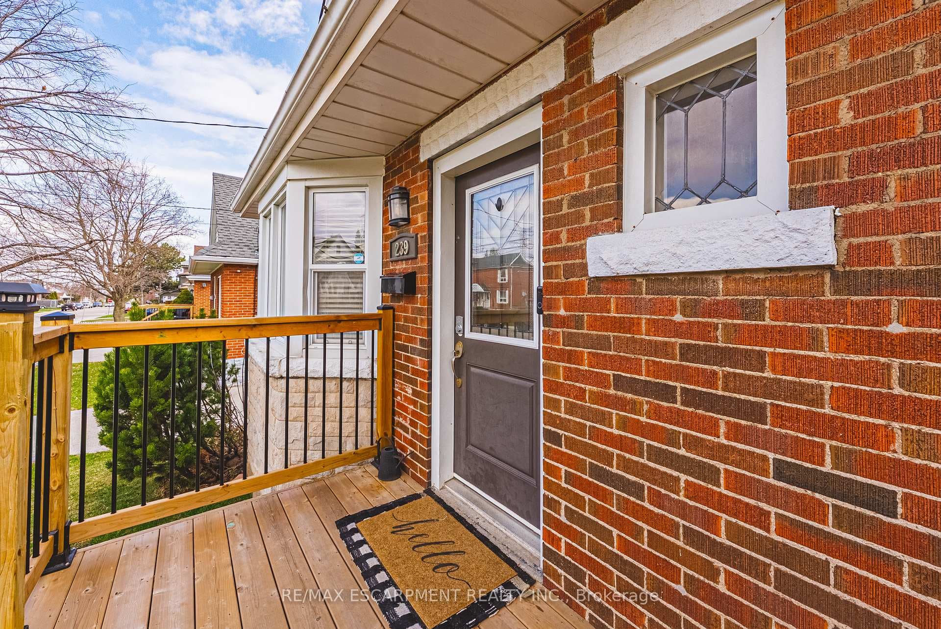239 Rosewood Road photo 2
