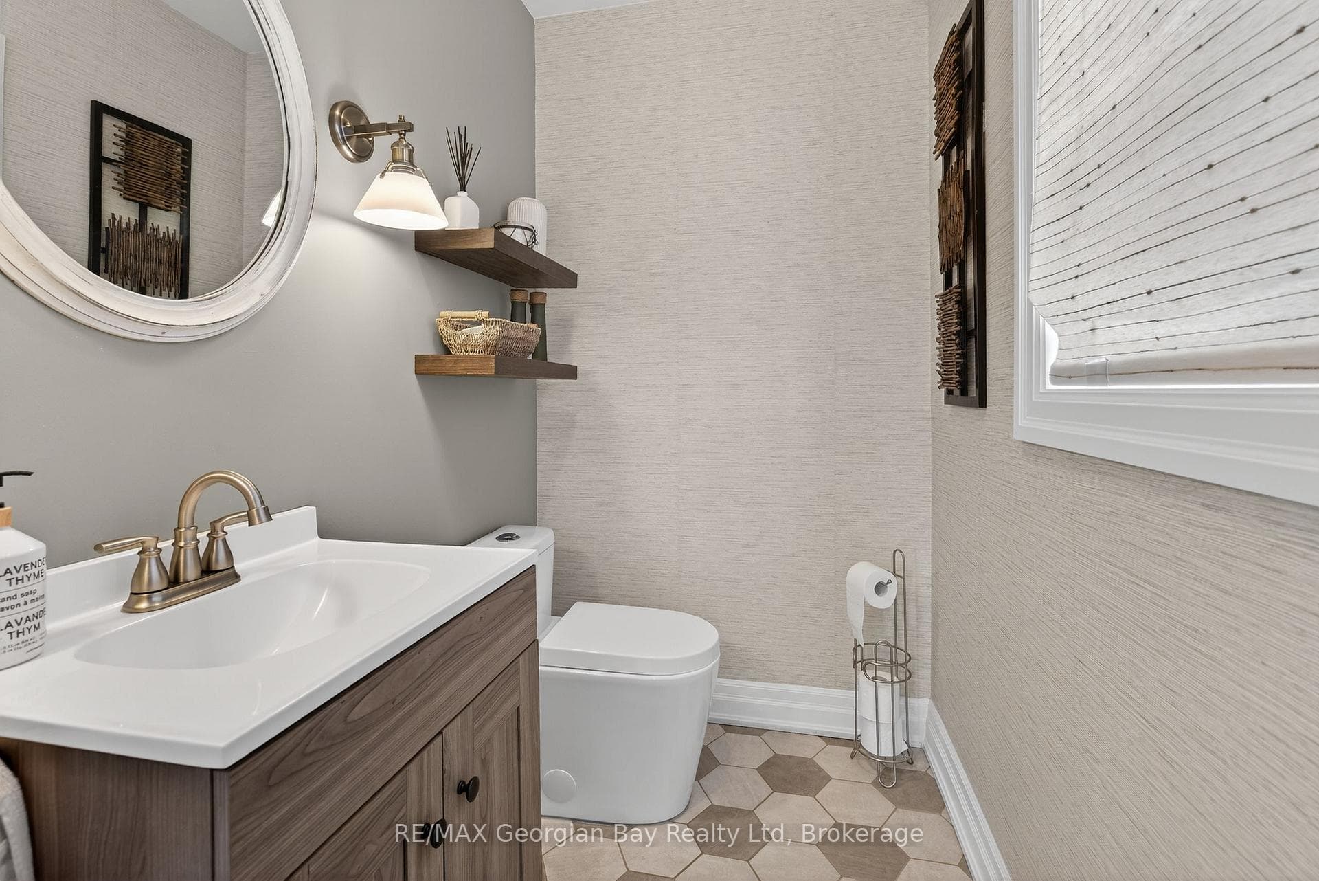 449 Park Street photo 7