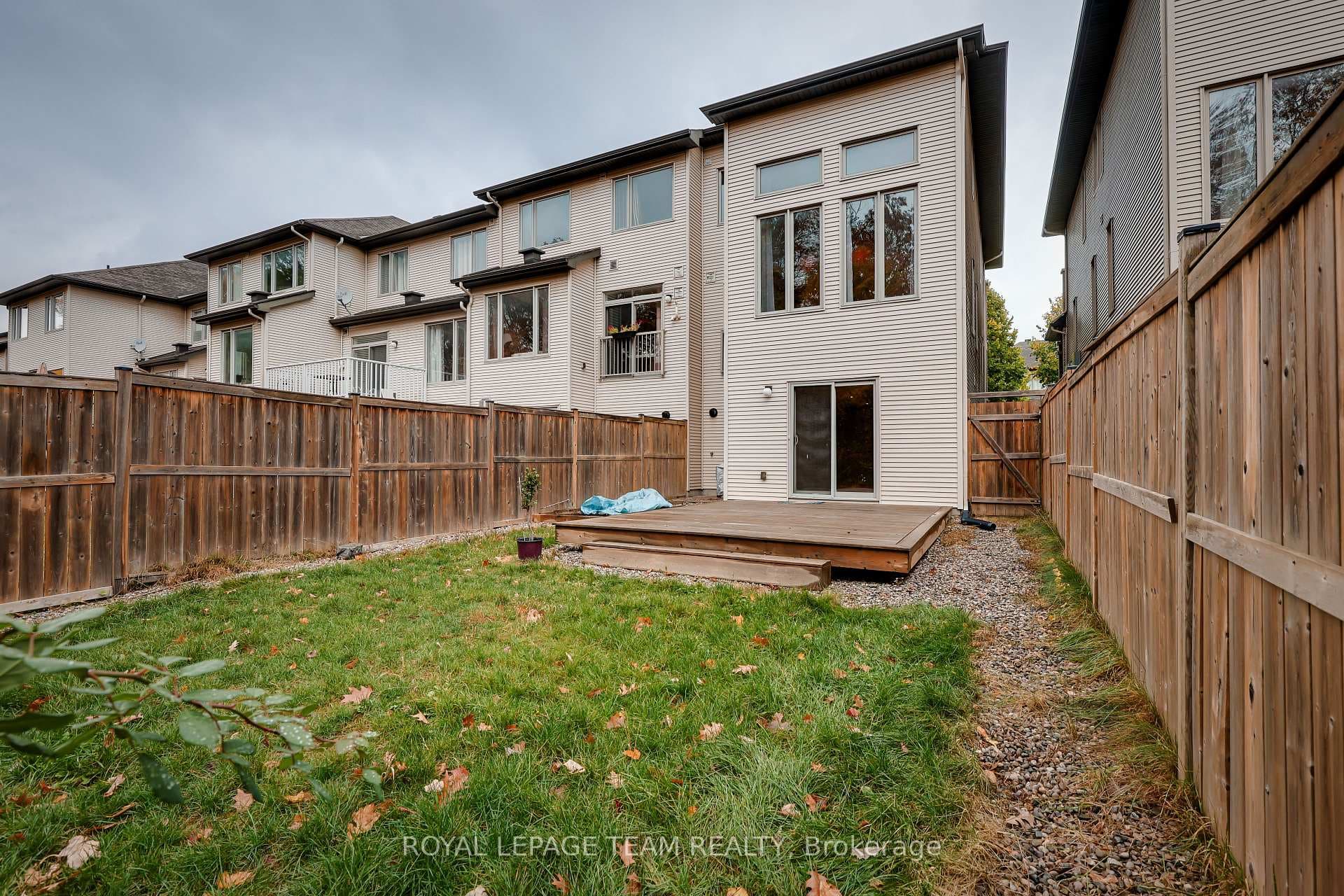 868 Fletcher Circle photo 8